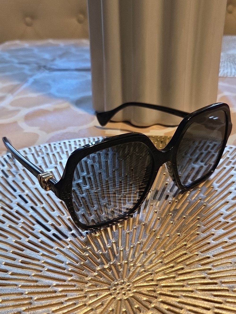 Gucci Black Women's Square Sunglasses with Gold Accents